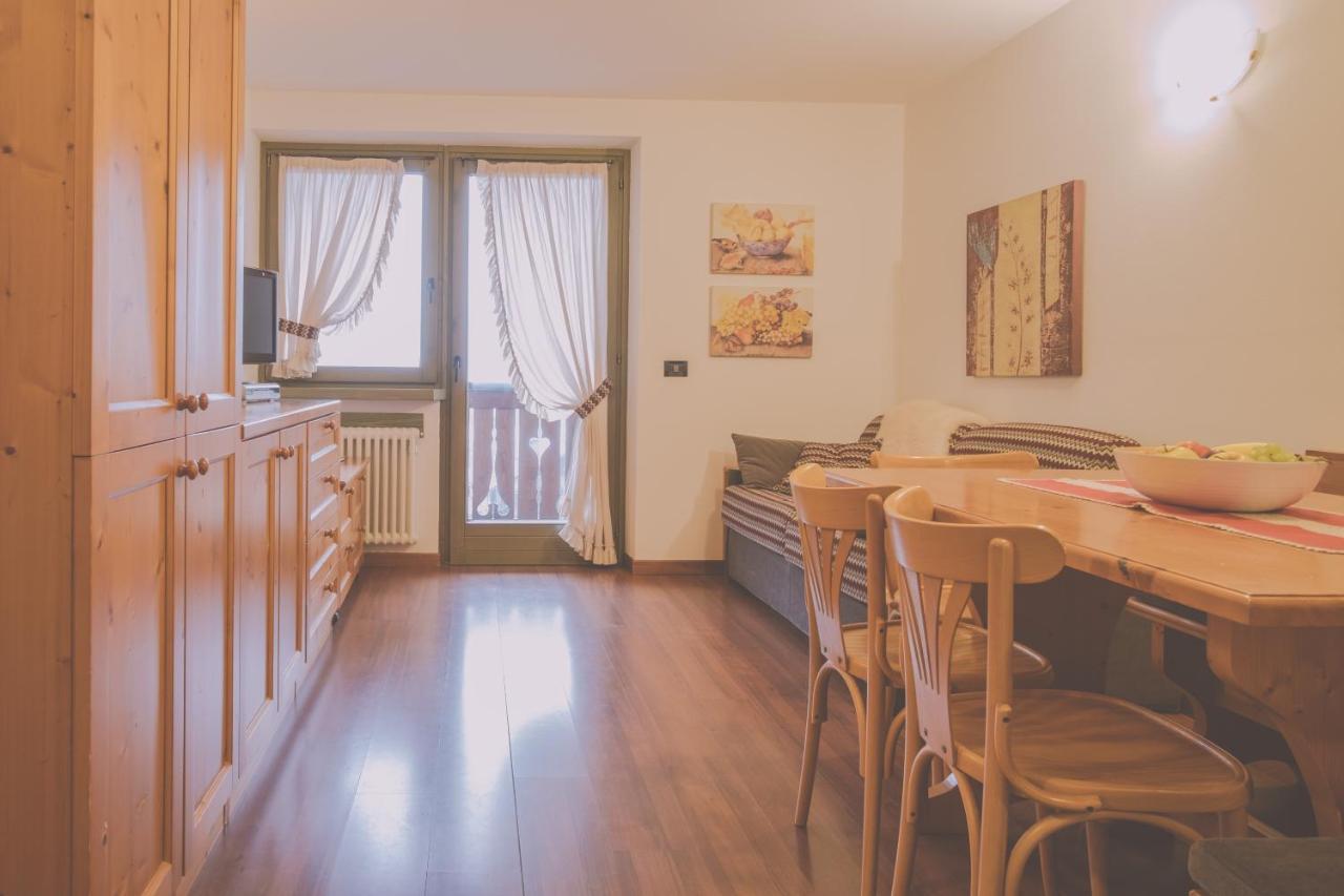 Rta Torre Del Brenta Aparthotel Madonna di Campiglio Ngoại thất bức ảnh