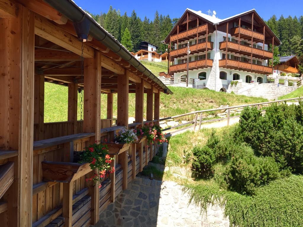 Rta Torre Del Brenta Aparthotel Madonna di Campiglio Ngoại thất bức ảnh