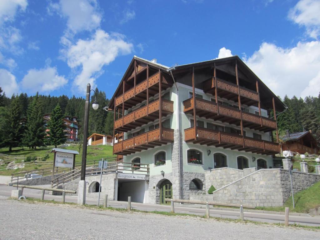 Rta Torre Del Brenta Aparthotel Madonna di Campiglio Ngoại thất bức ảnh